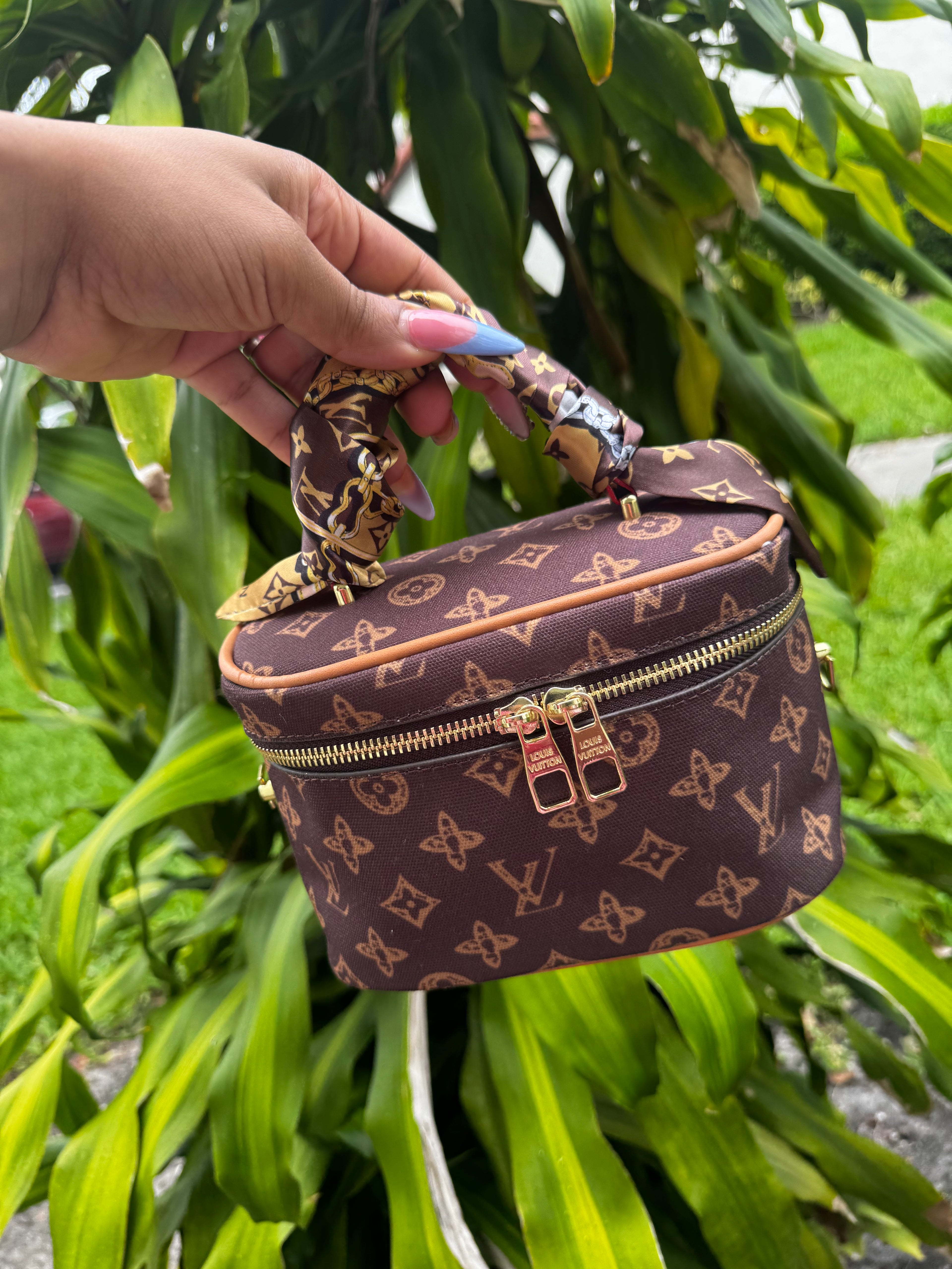 Brown New fabric Lv Small Vanity